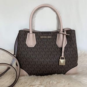 NWT Michael Kors Mercer Gallery Small Signature Logo Satchel